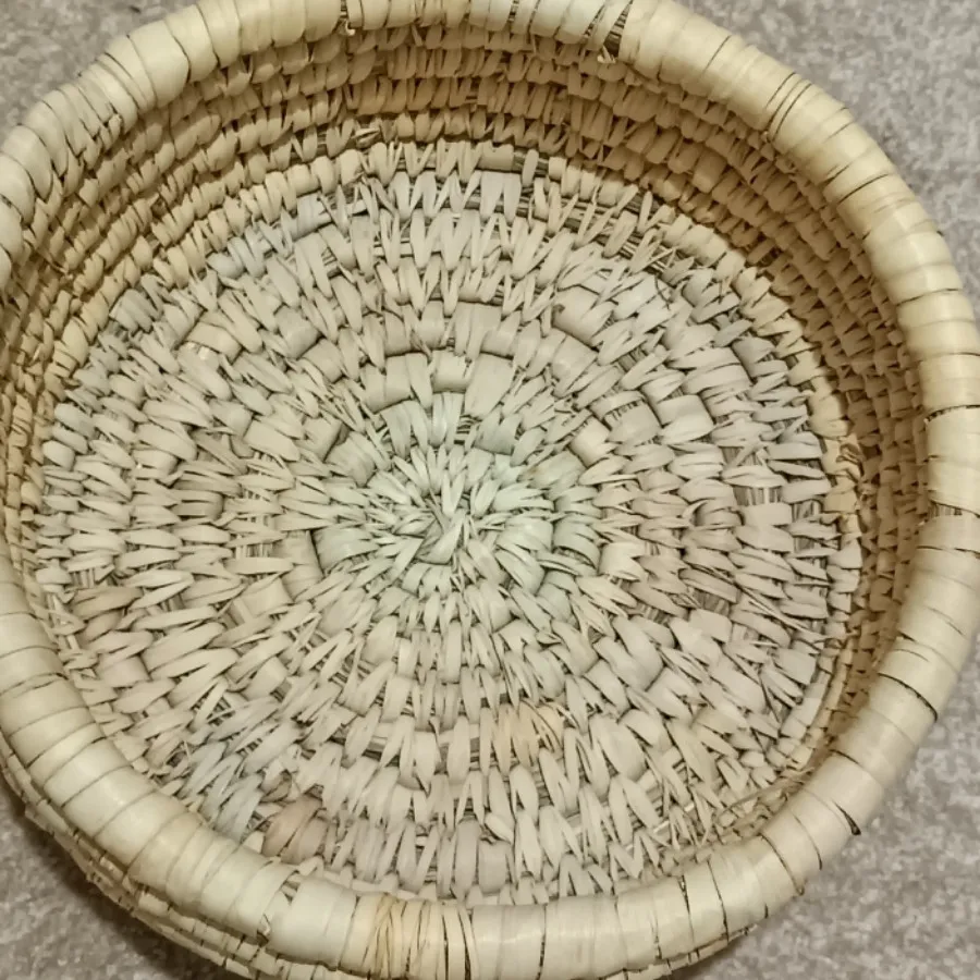 سبد حصیری