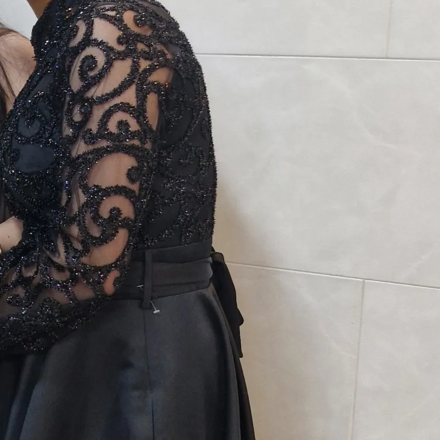 لباس مجلسی دانتل و ساتن
