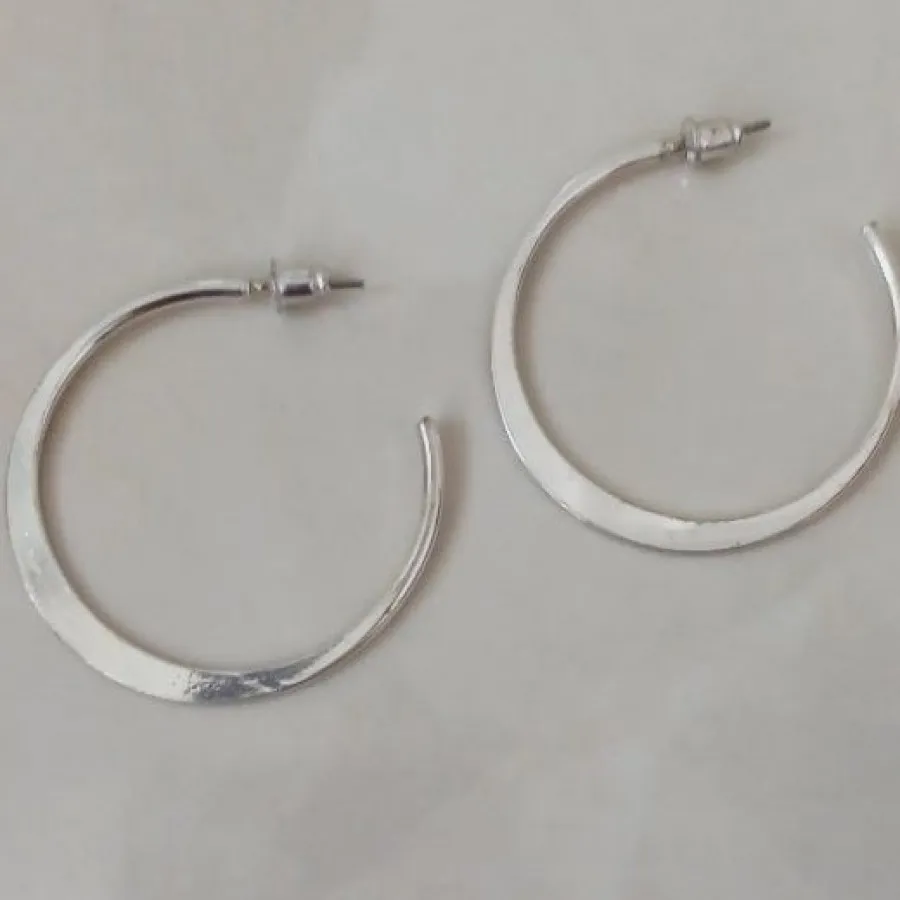 گوشواره حلقه ای