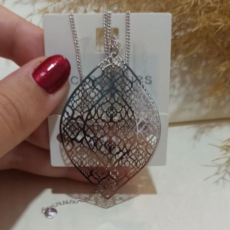 گردنبند زیبا