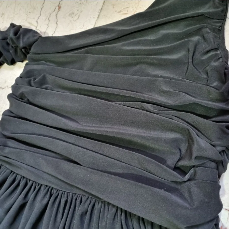 پراهن دکلته مشکی