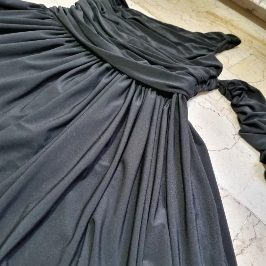 پراهن دکلته مشکی