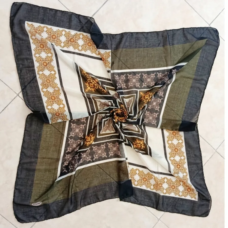 روسری نخی سبک