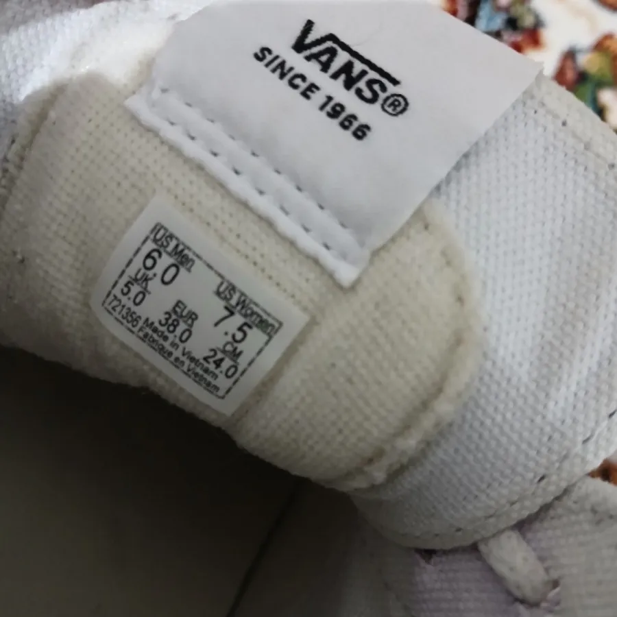 کتونی ونس اورجینال Vans