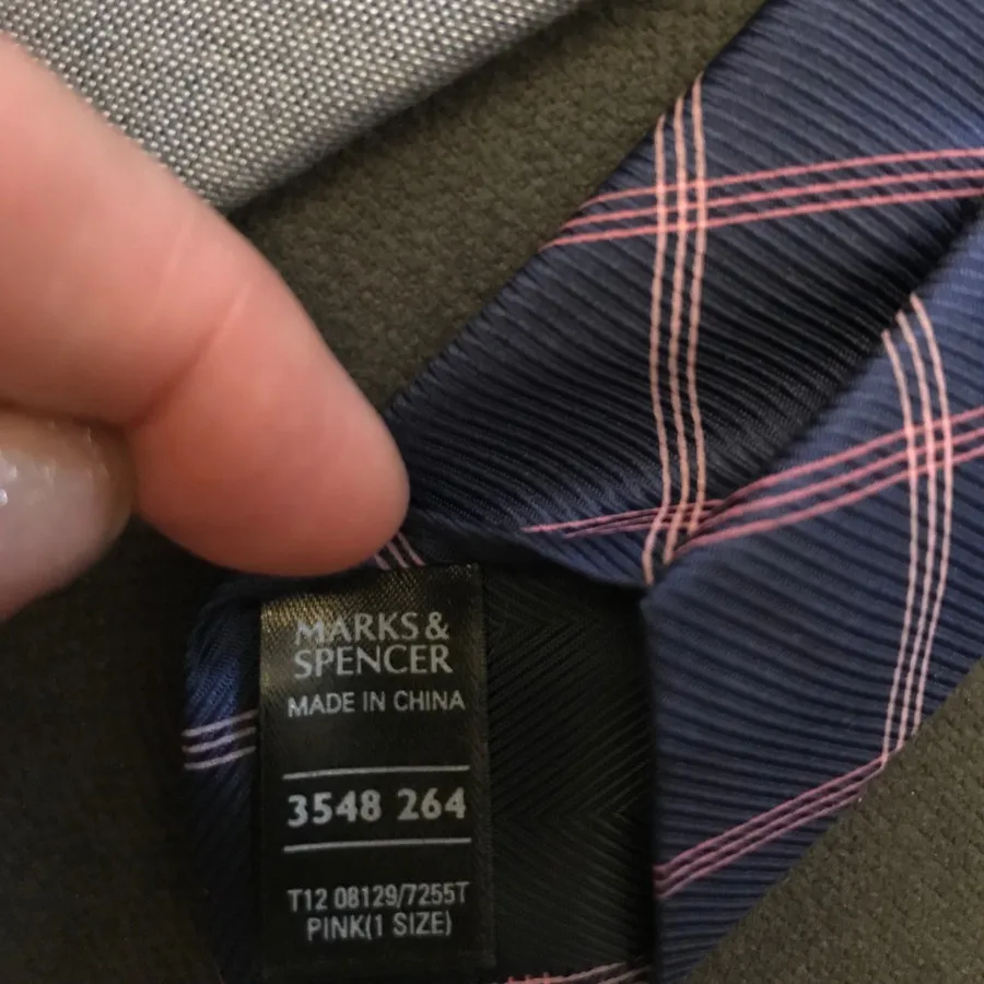 کروات Marksandspencer
