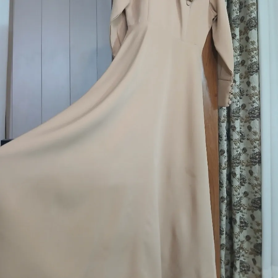 پیراهنی مانتویی کرم