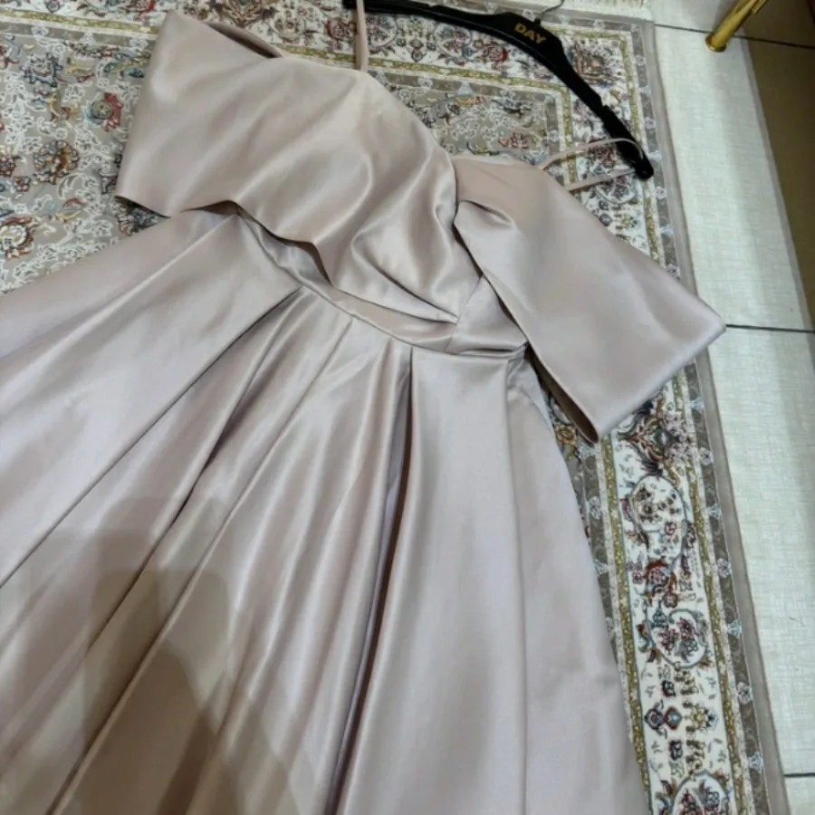 مجلسی میدی