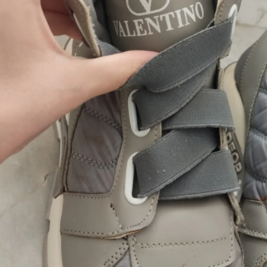 کتونی ساقدار valentino