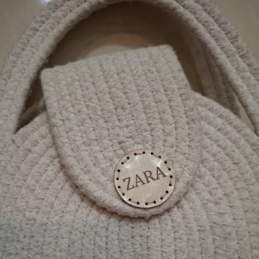 کیف کنفی زارا