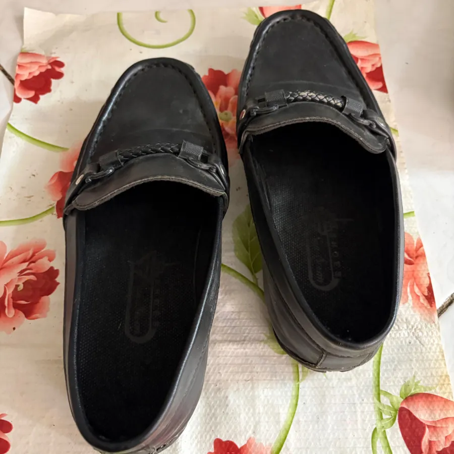 کالج پسرانه /کتونی جورابی