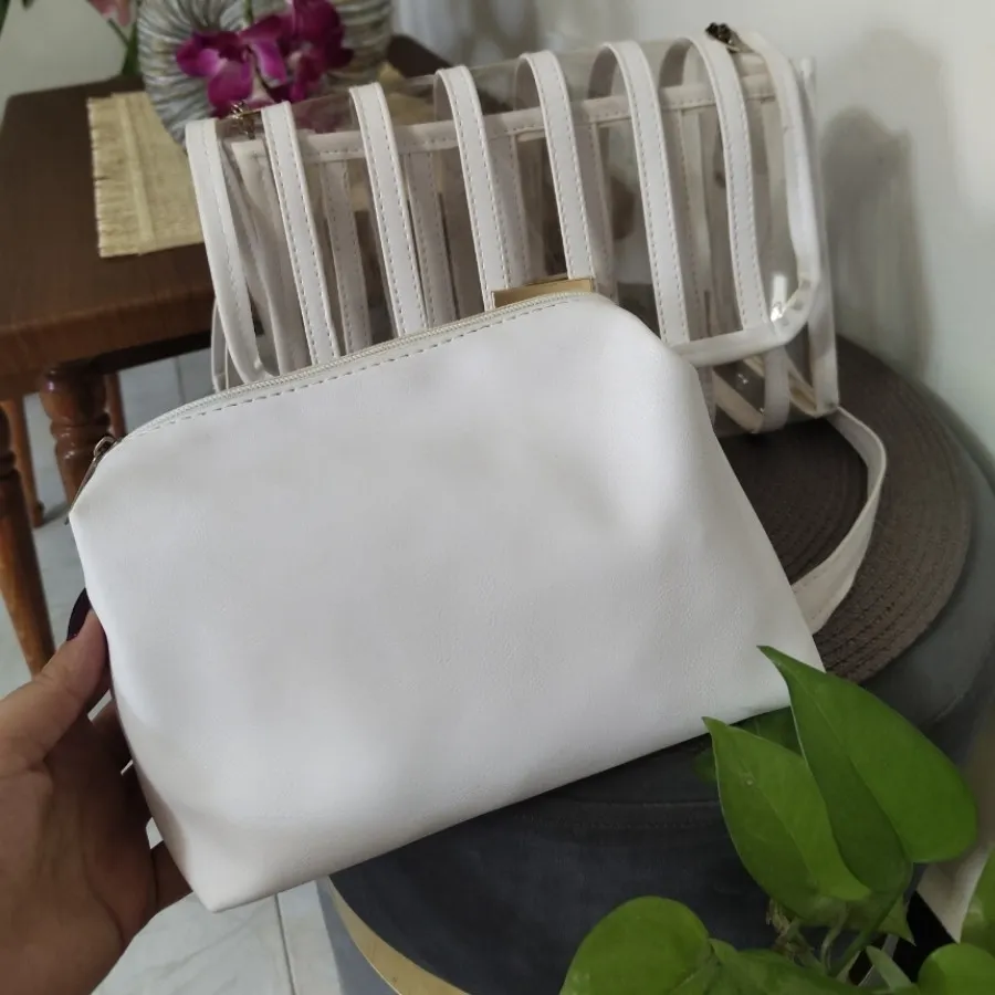 کیف سفید
