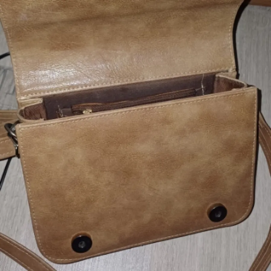 کیف دوشی زنانه