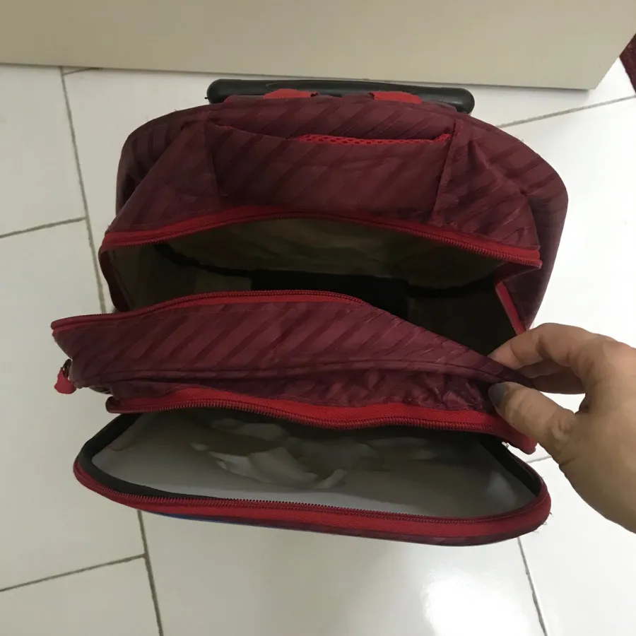 کوله با طرح سه بعدی