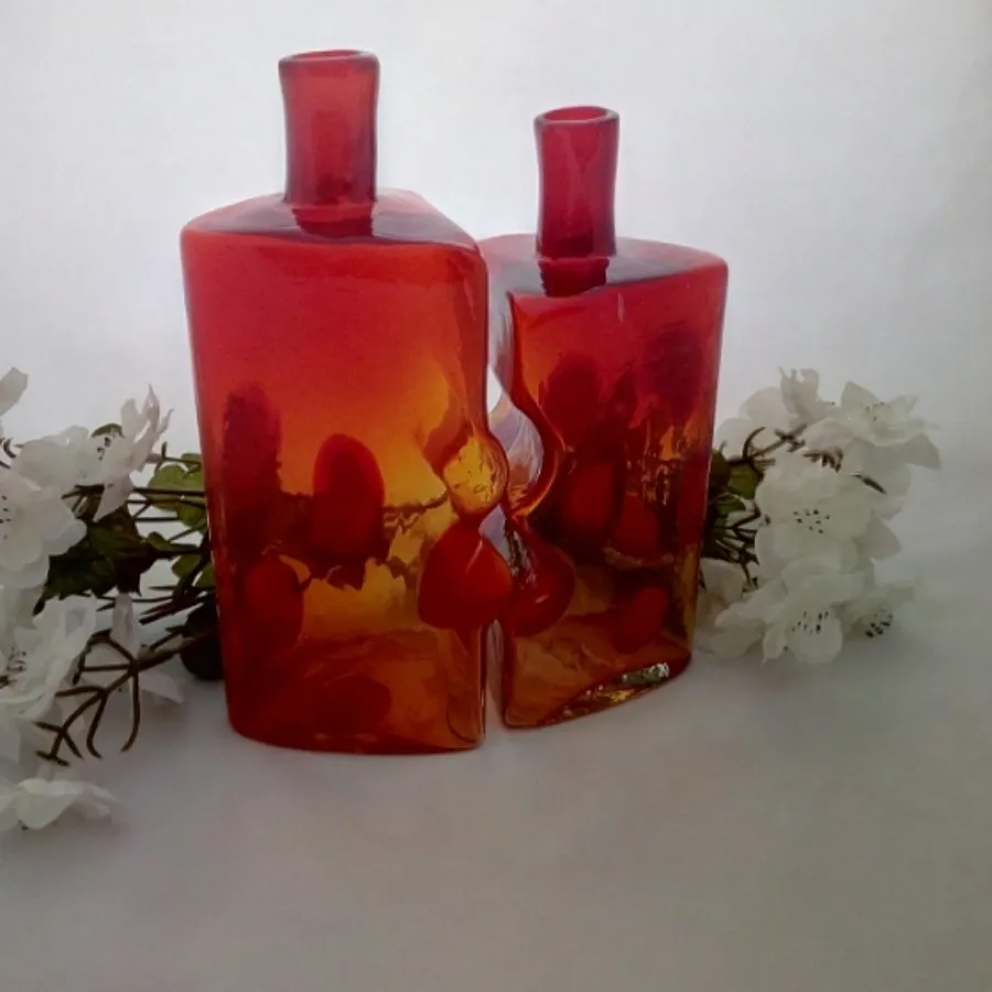 گلدان آبگینه دستساز