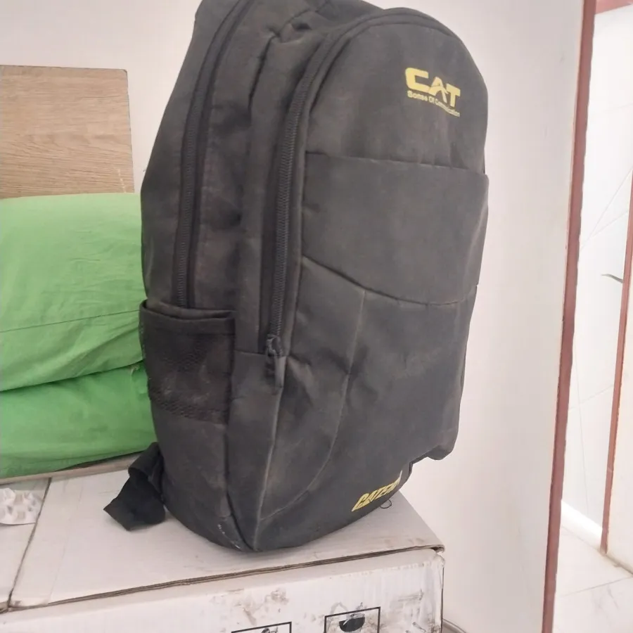 کیف مدرسه