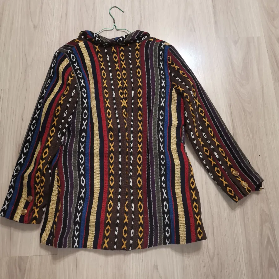 کت قهوه ای گلیمی دوختی