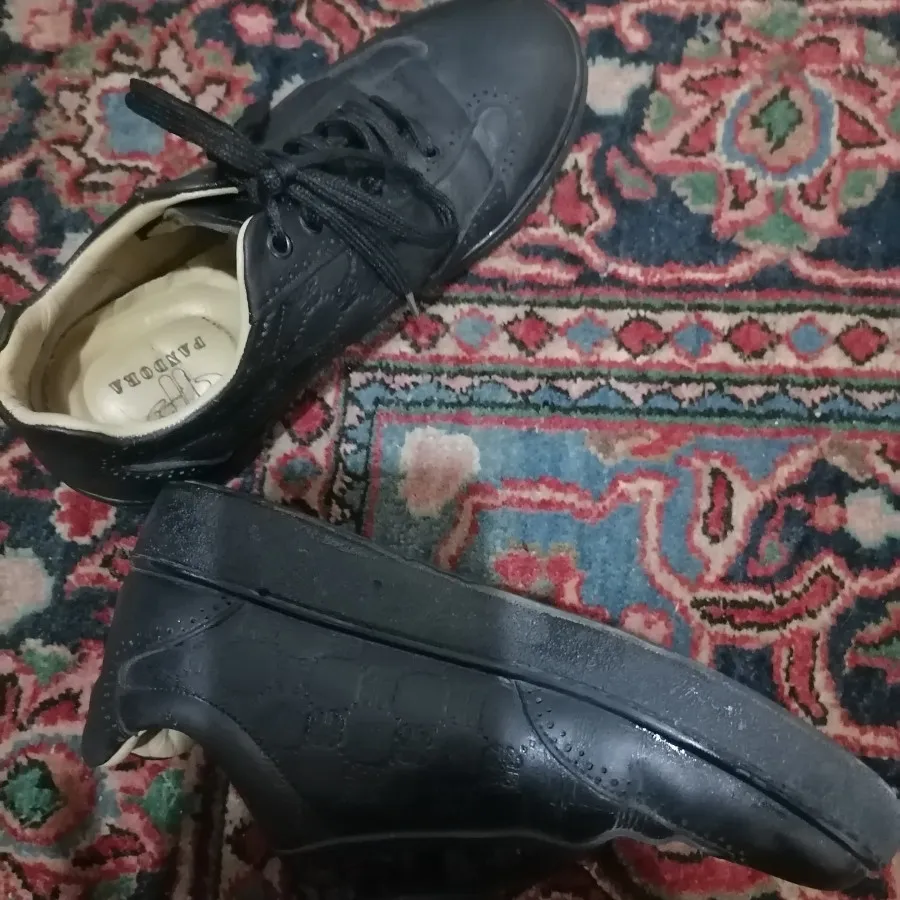کفش pandora