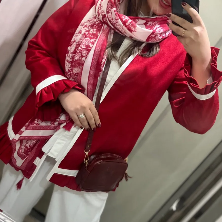 مانتو کتال کریستال