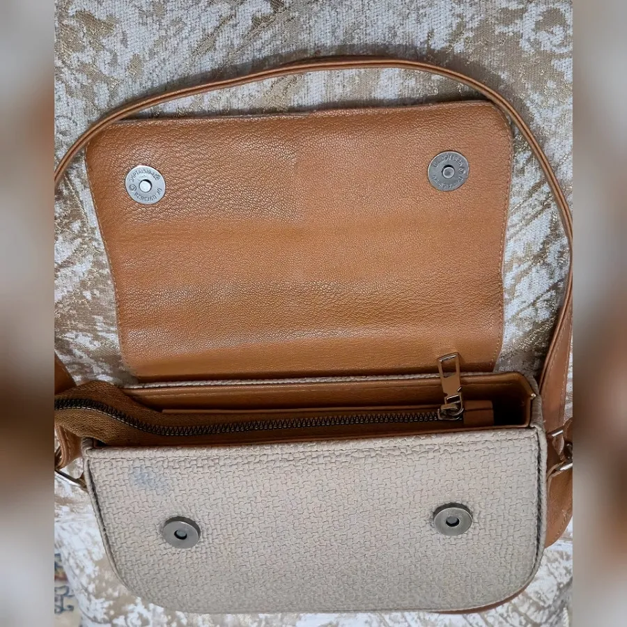 کیف دوشی