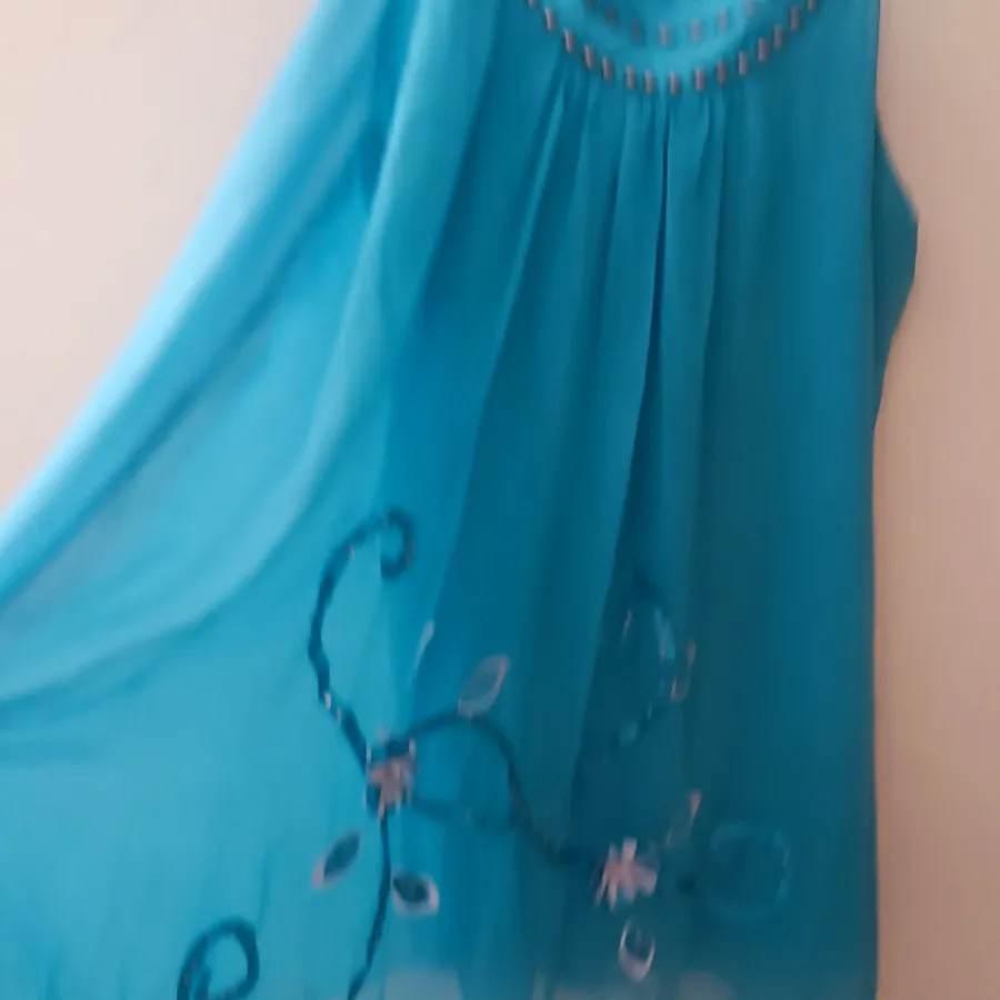 پیراهن کوتاه