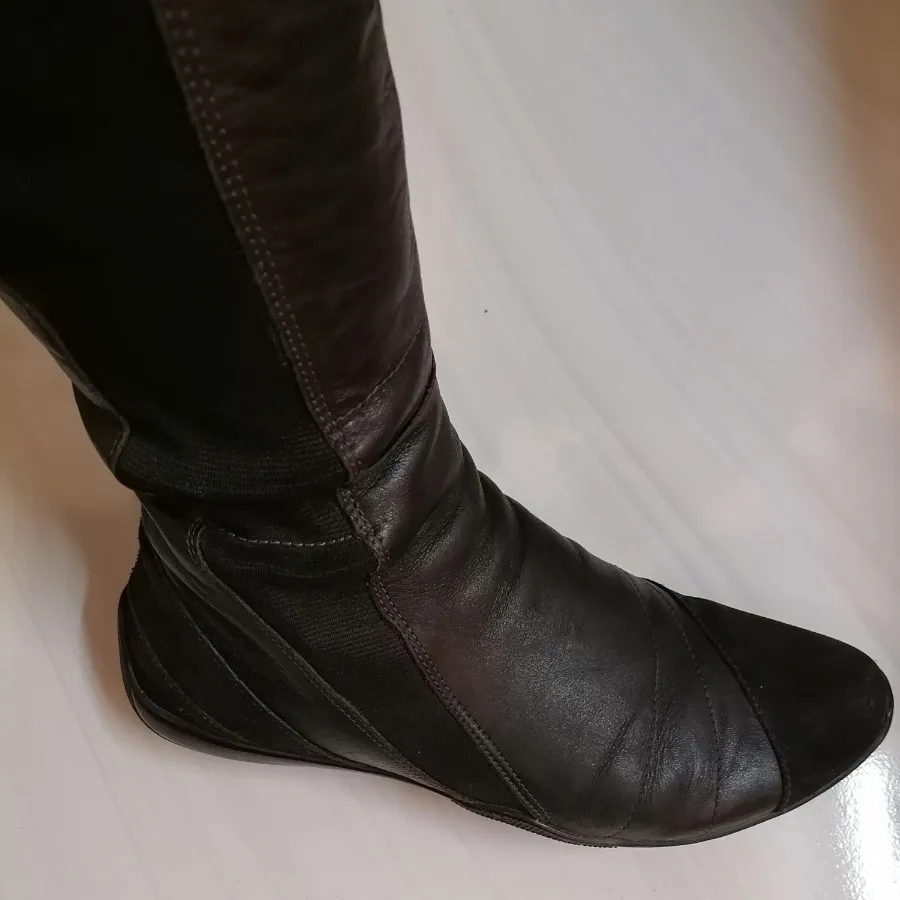 بوت زنانه