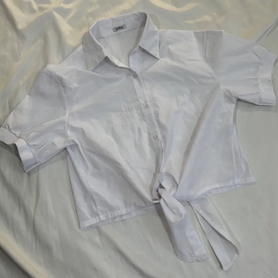 بلوز گره ای