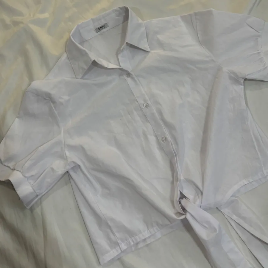 بلوز گره ای