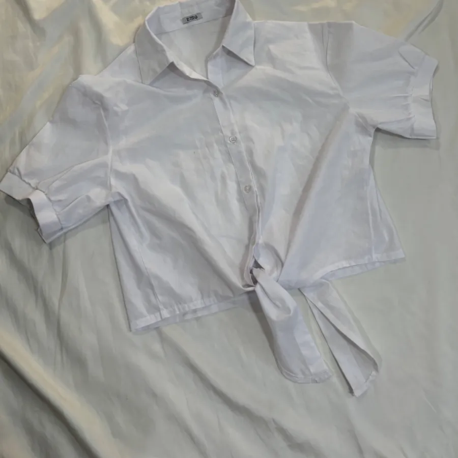 بلوز گره ای