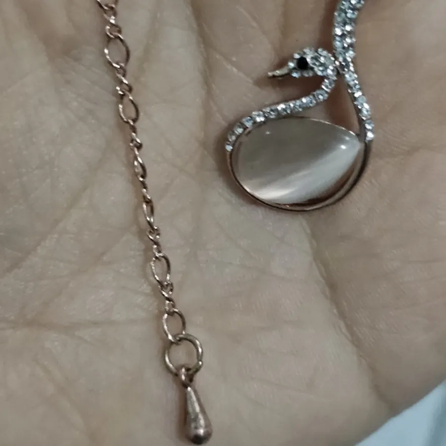 گردنبند سواروسکی کوارتز