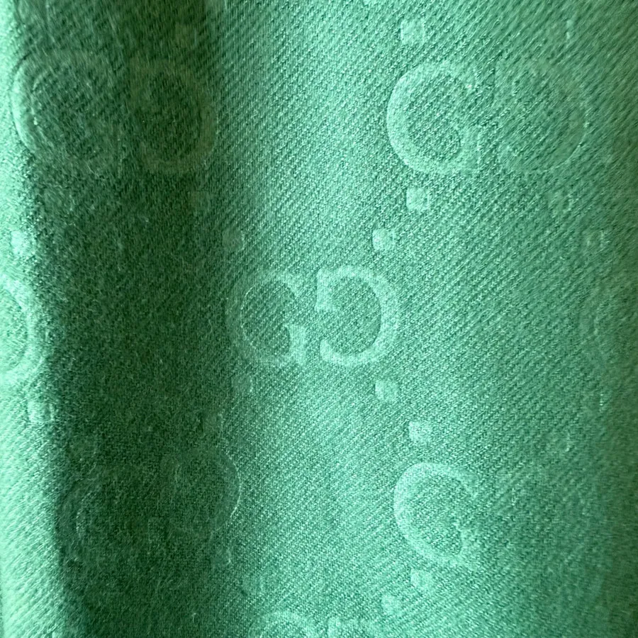 شال طرح گوچی