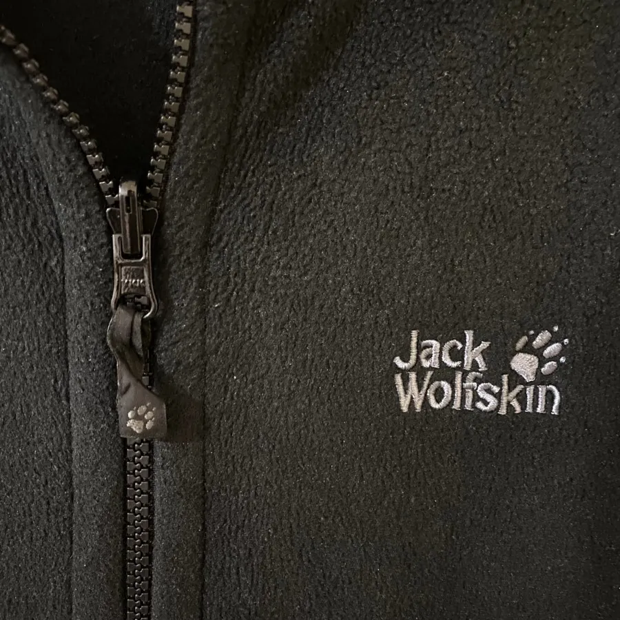 پولار مشکی Jack Wolfskin