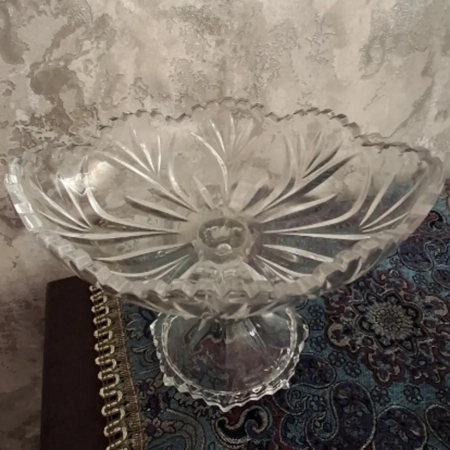ظرف شکلات خوری