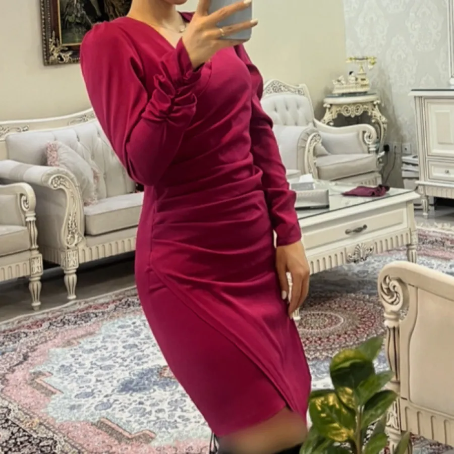 پیراهن سرخابی