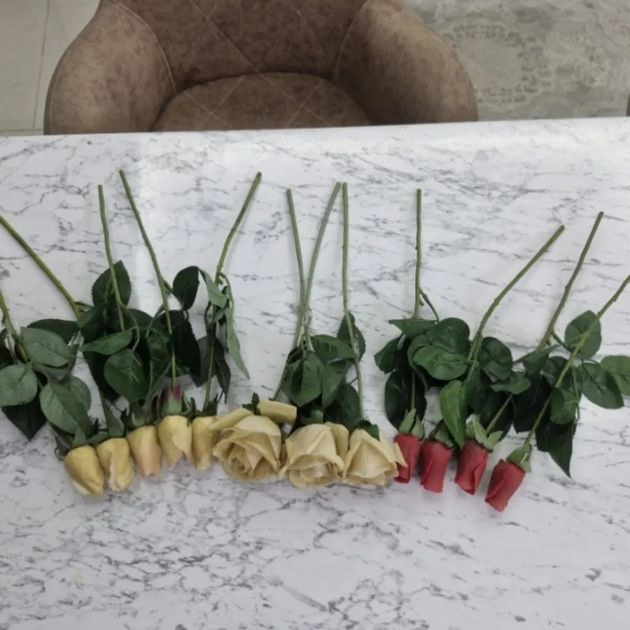 گل رز مصنوعی