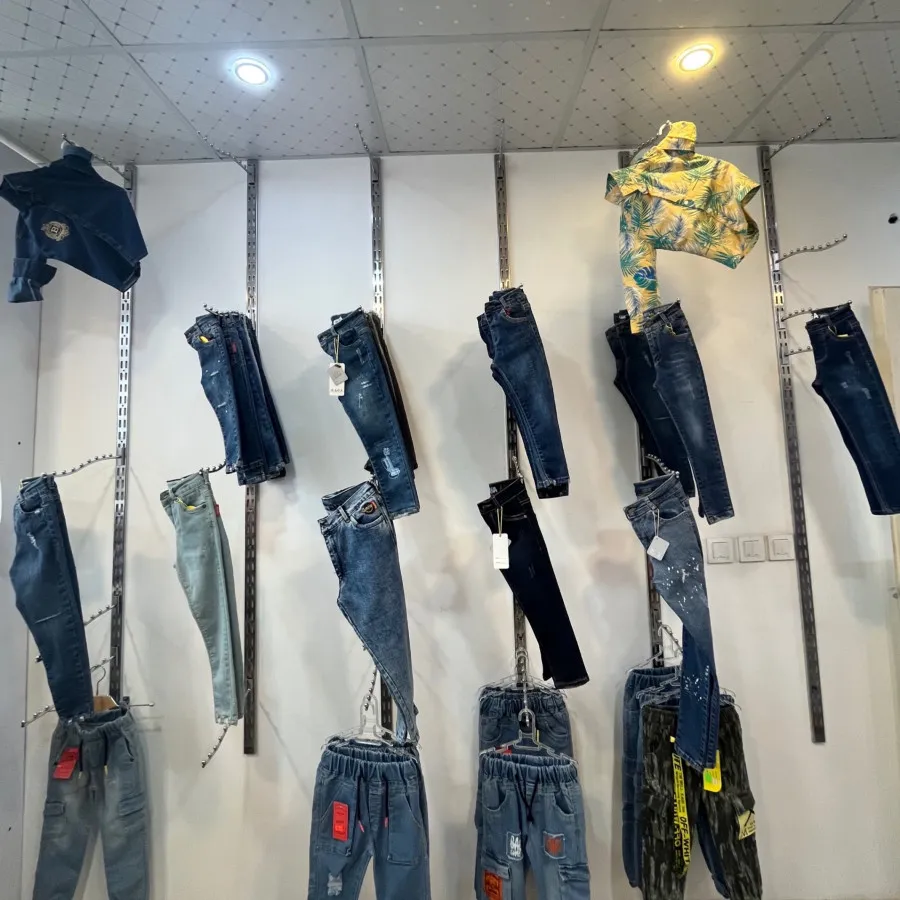 پوشاک بچه گانه