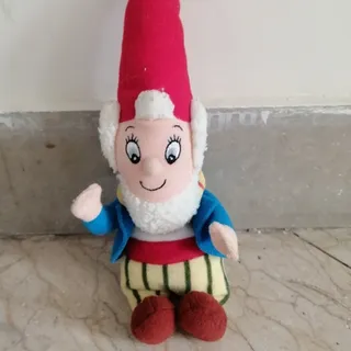 عروسک الف یه دورف سفیدبرف