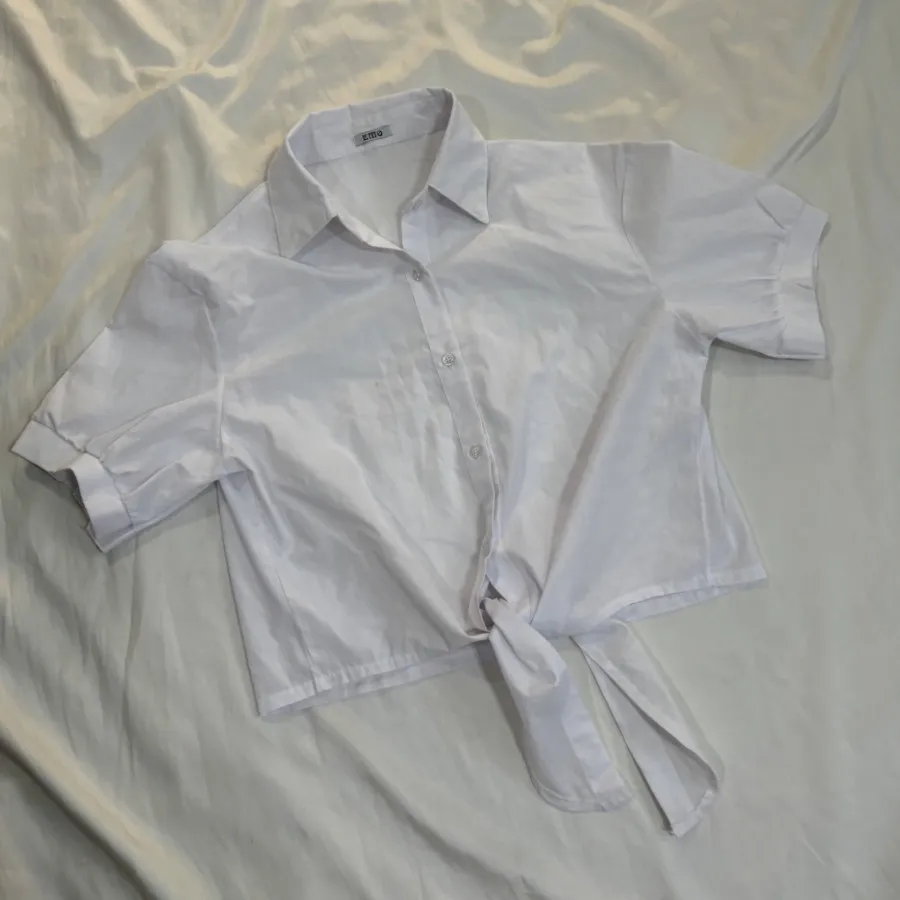 بلوز گره ای