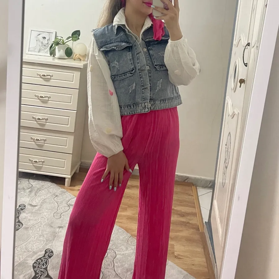 شلوار پلیسه