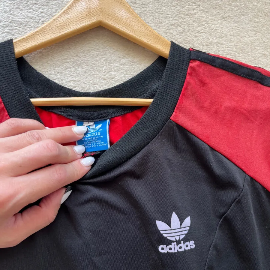 تیشرت زنانه adidas
