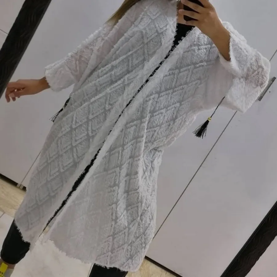 مانتو سفید عبایی