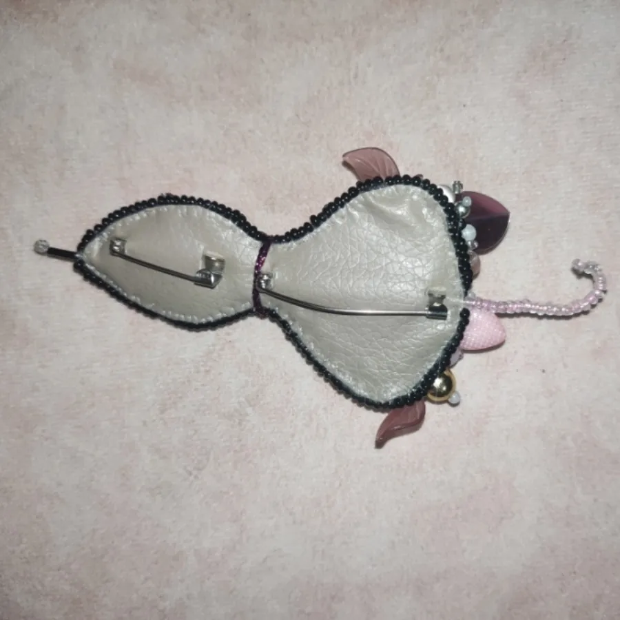 گل سینه چتر