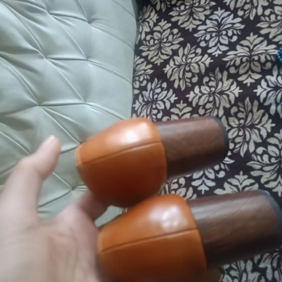 کغش مجلسی خارجی