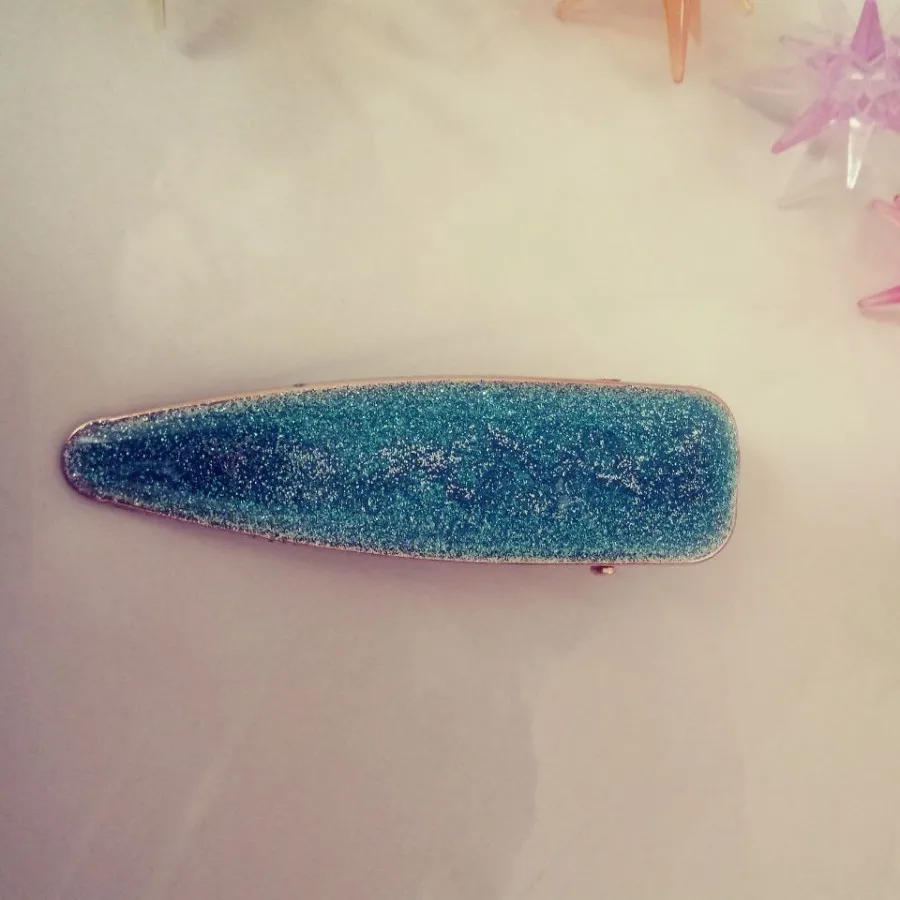 گیره مو بزرگ