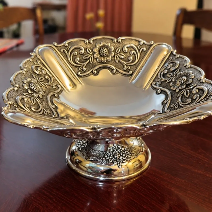 ظرف دکوری پایه‌دار سیلور