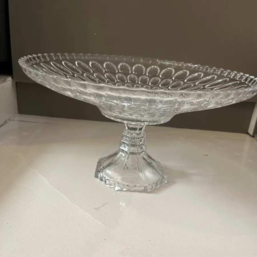 میوه خوری پایه دار