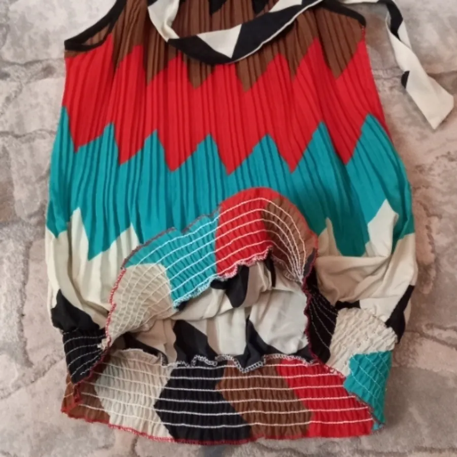 تاپ زنانه