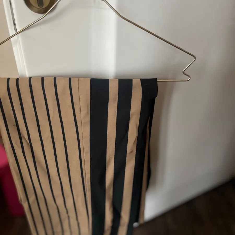 ست بارونی و شلوار