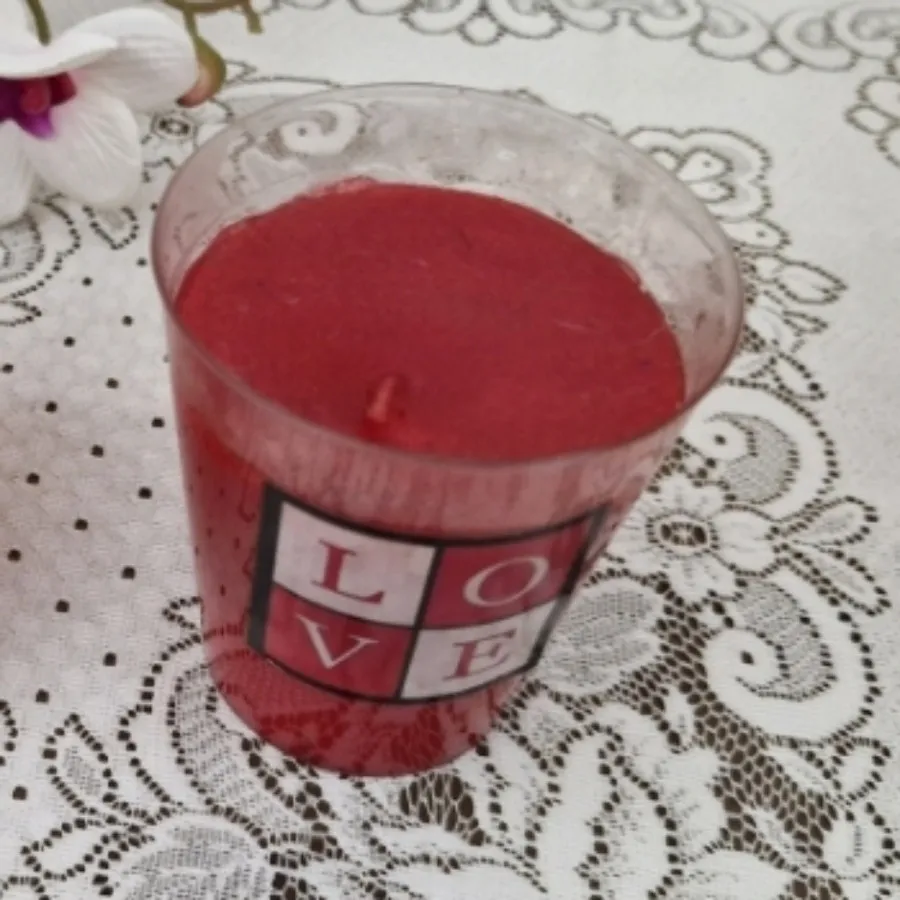 شمع لیوانی