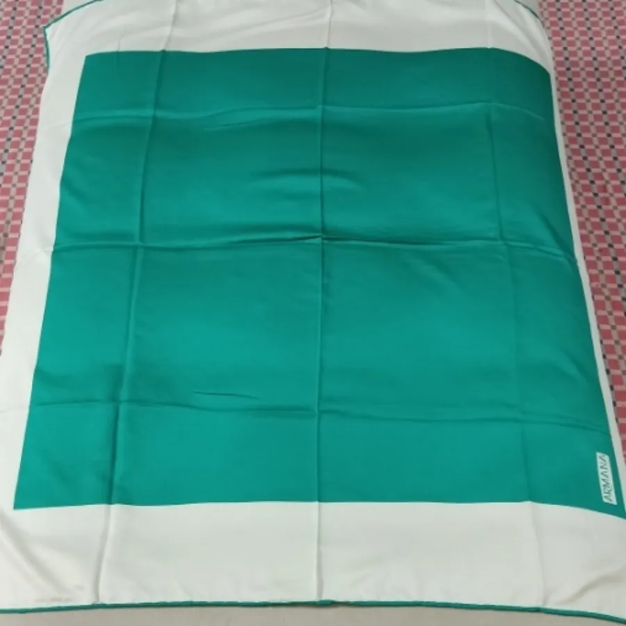 روسری ساتن