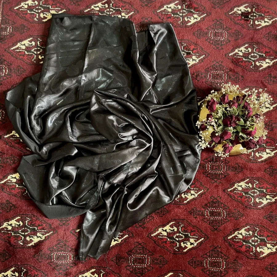 پارچه ساتن مشکی